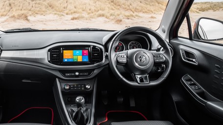 MG 3 interior
