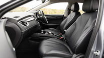 MG 5 front seat image