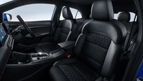 MG 3 interior front seats
