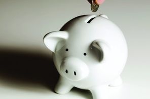 piggy bank savings image