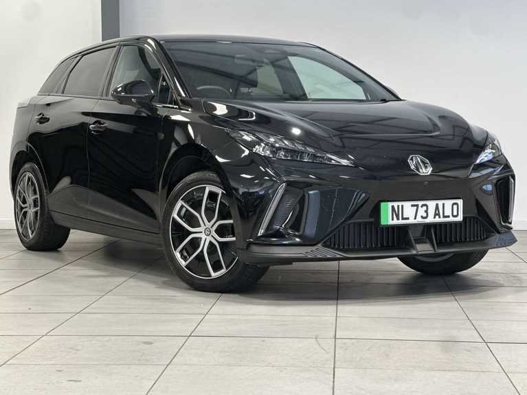 MG MG4 77kWh Trophy Extended Range Hatchback 5dr Electric Auto (245 ps)