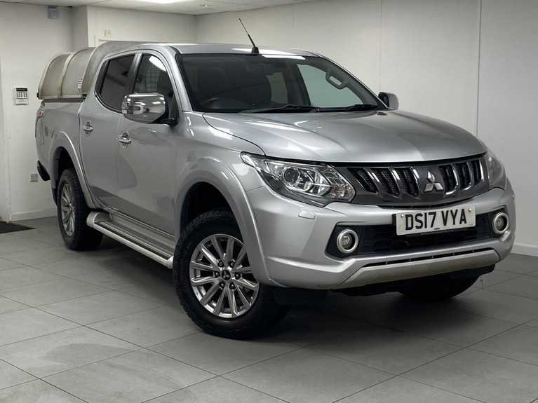 Mitsubishi L200 Barbarian Di-D Auto