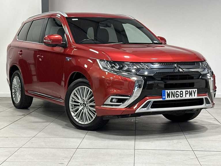 Mitsubishi Outlander 2.4h TwinMotor 13.8kWh 4h SUV 5dr Petrol Plug-in Hybrid CVT 4WD Euro 6 (s/s) (209 ps)