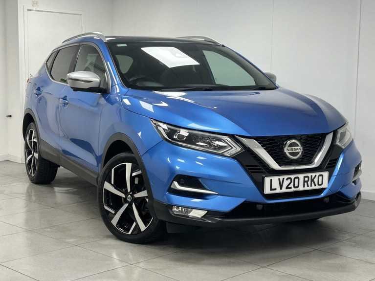 Nissan QASHQAI Tekna + Dig-T