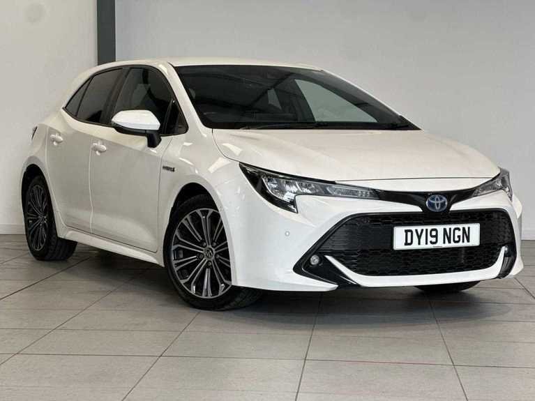 Toyota Corolla Design Vvt-I Hev