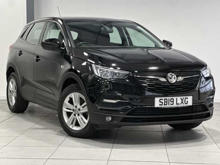 Vauxhall Grandland X 1.2 Turbo GPF SE SUV 5dr Petrol Manual Euro 6 (s/s) (130 ps)